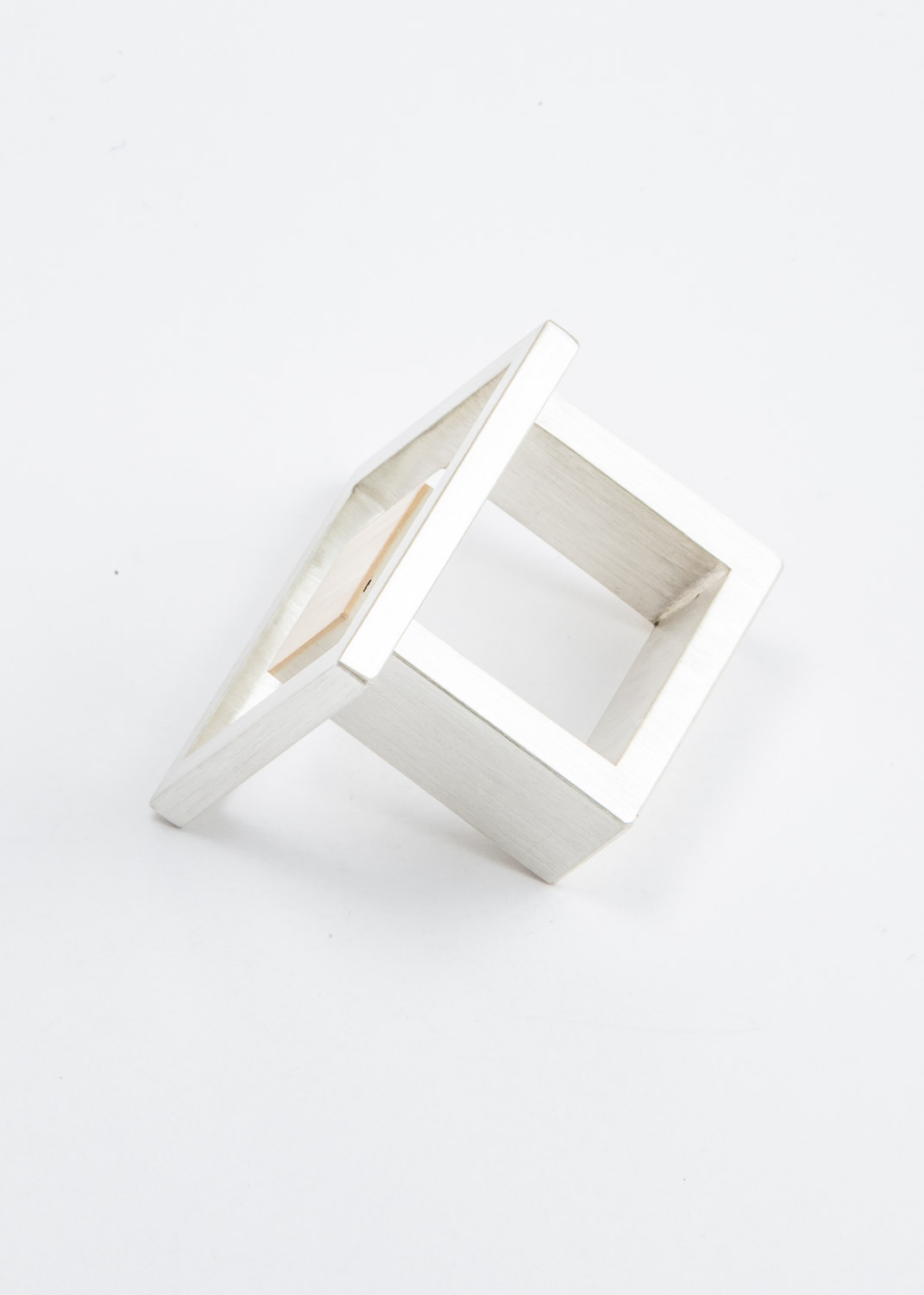 Schwebendes Quadrat – Bild 2