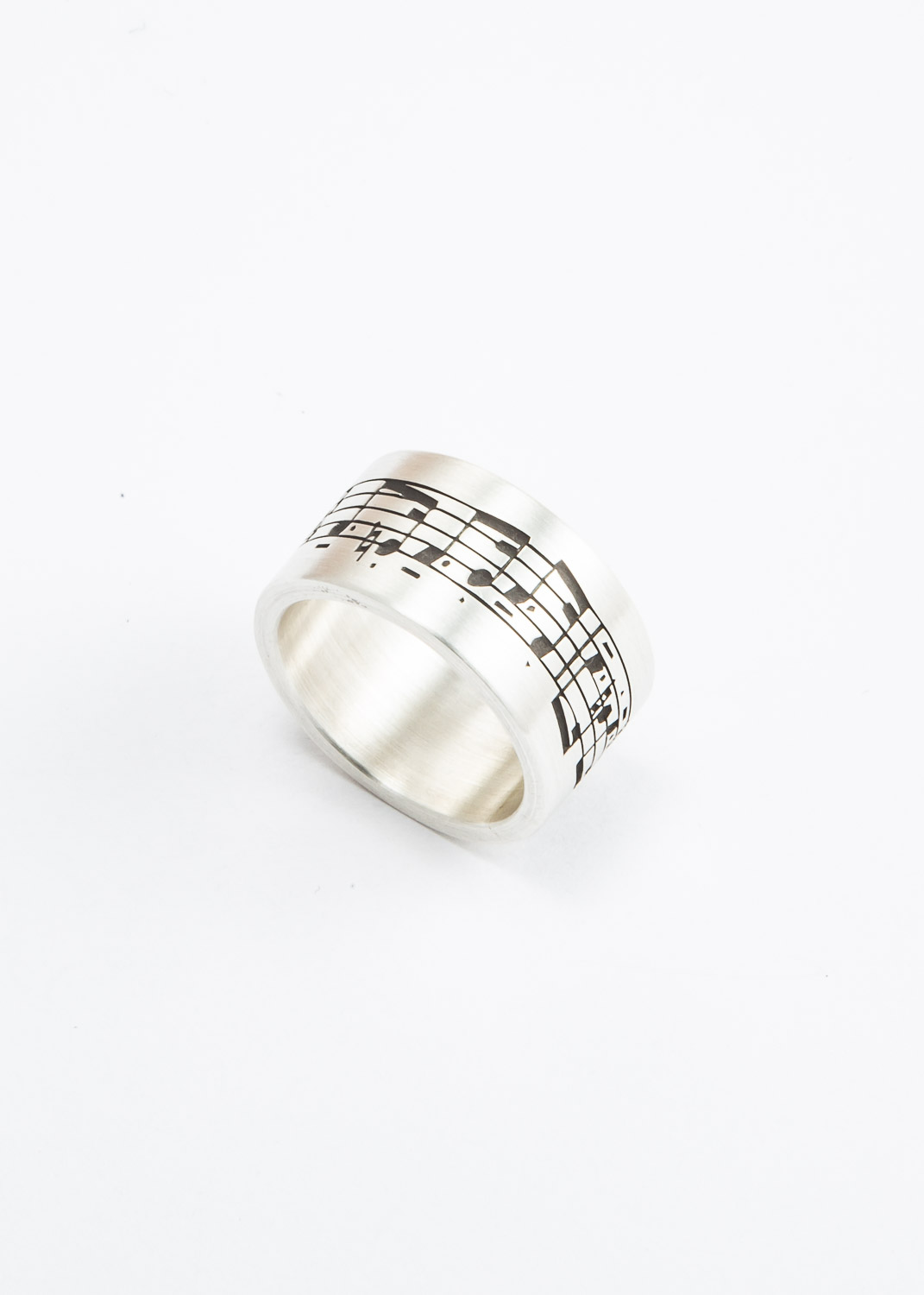 Ring mit Noten
