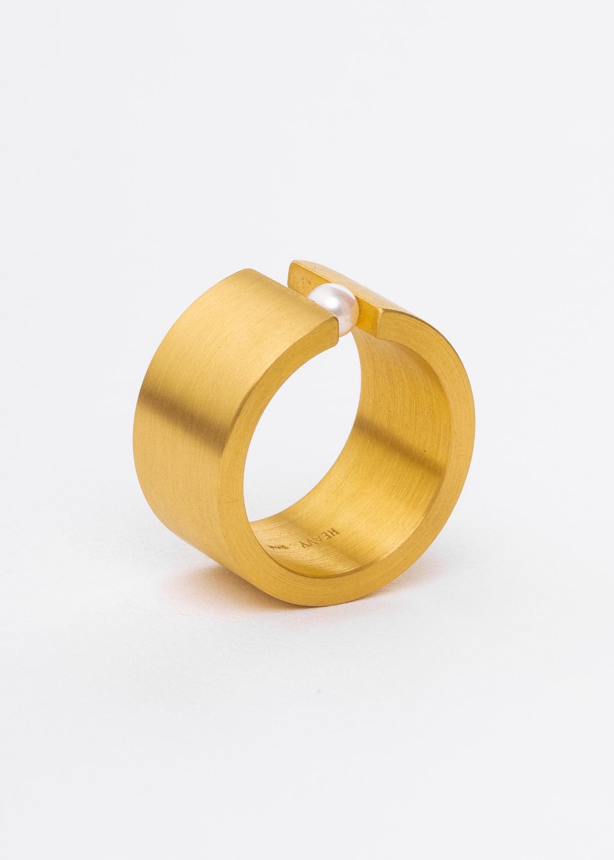 Breiter Perlspannring