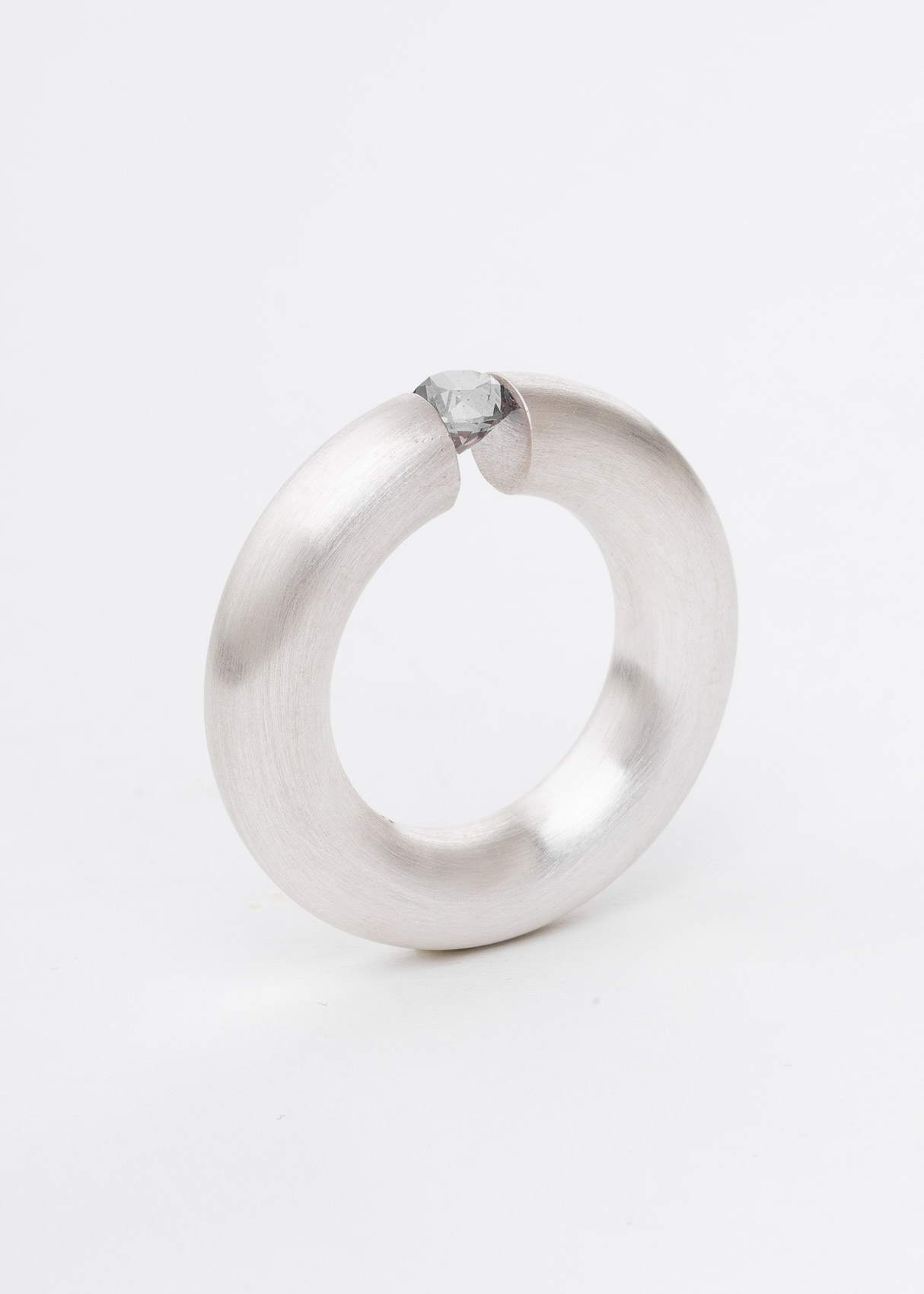 runder Spannring mit Zirkonia