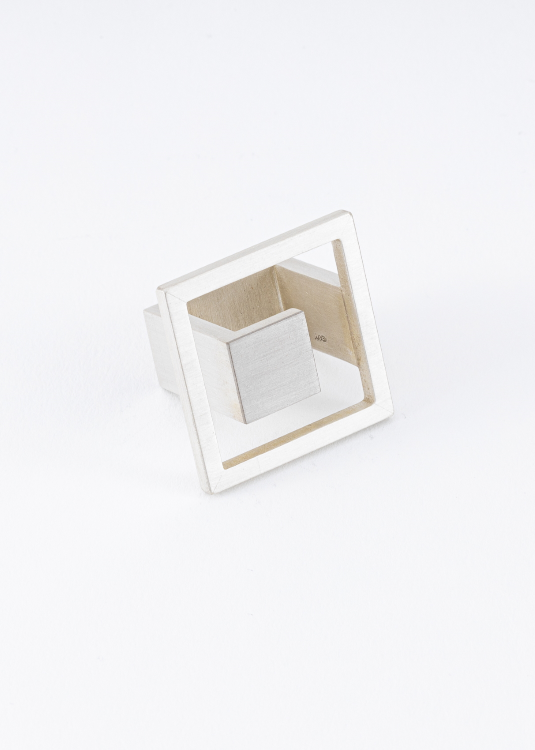 Schwebendes Quadrat
